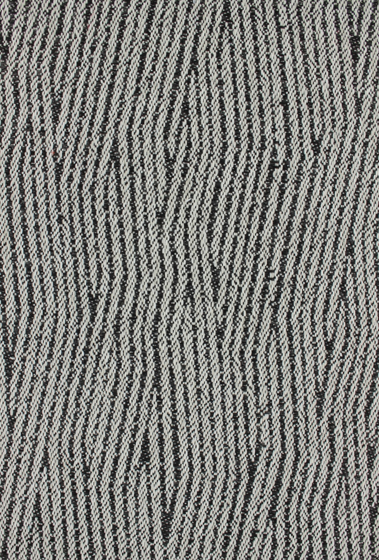 lepis72dpi180charcoal